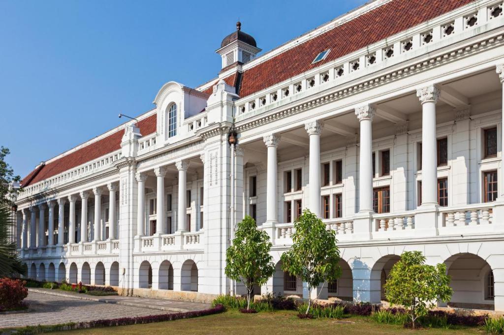 Ghurfati Hotel Mangga Besar Jakarta Exterior photo